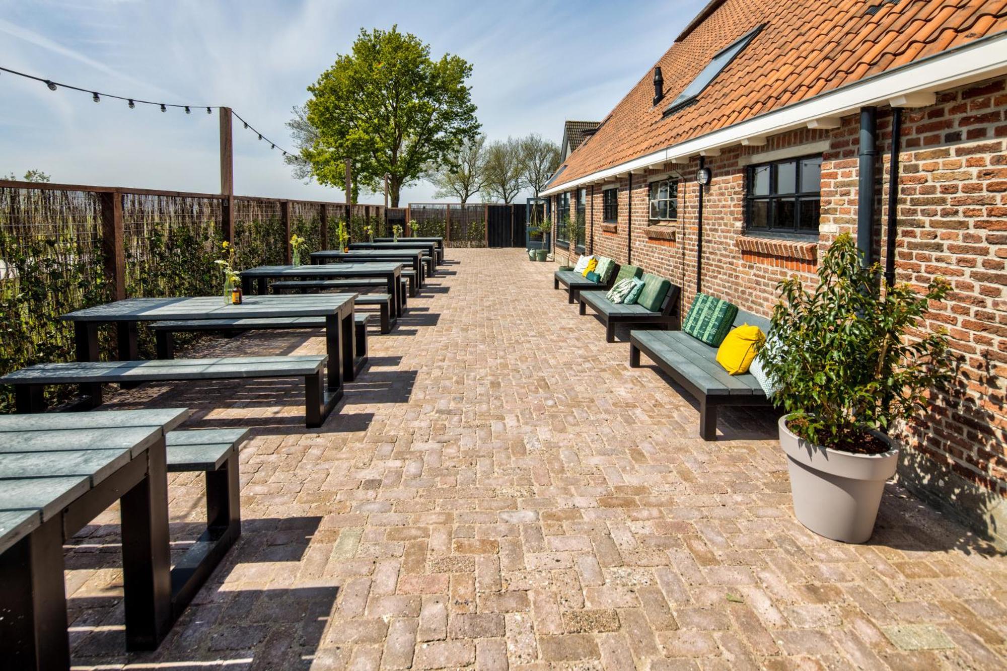 Groepsaccommodatie Fries En Fruitig Nijhuizum Luaran gambar
